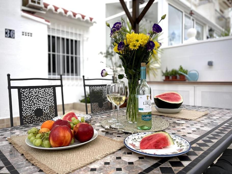 Lux Apartment Lago Jardin, 2, Torrevieja อาลิกันเต ภายนอก รูปภาพ