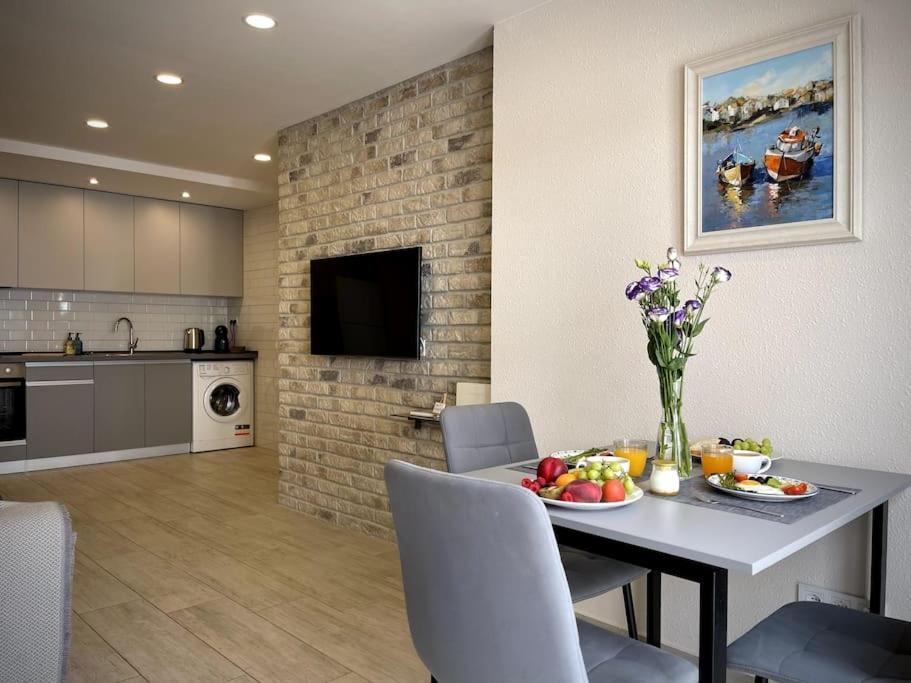 Lux Apartment Lago Jardin, 2, Torrevieja อาลิกันเต ภายนอก รูปภาพ